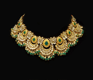 Emerald Green Kundan gold plated choker.