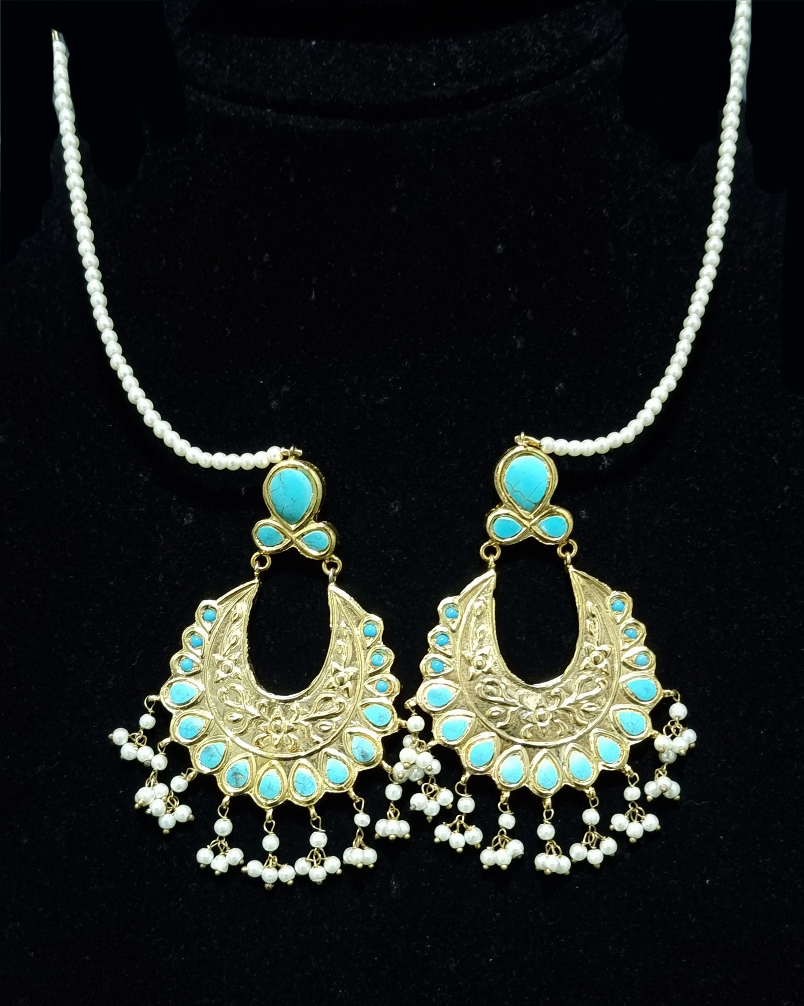 Jadau Kundan Turquoise Earrings.