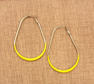 Large Oval Hoop Earrings.