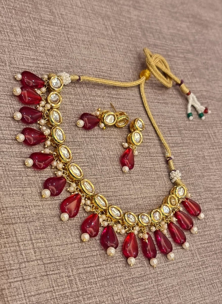 Kundan with Maroon Garnet Gemstone Neck Piece with Earrings.