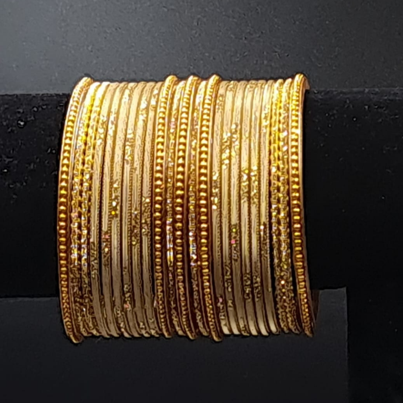 Bridal gold metal bangles