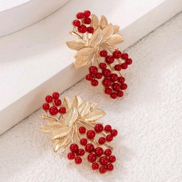 Leaf decor studs