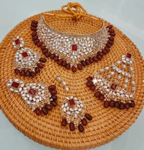 Semi Bridal Kundan Polki Jewelry Set.