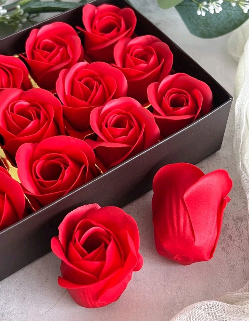 Bath Soap Flower Shaped Soap Rose Petals for Bath Decorative Soap Plant  Essential Oil Soap Flowers Bouquet Gift Box for Women Girls Mom Birthday  Valentine's Day Christmas Gift,Red 