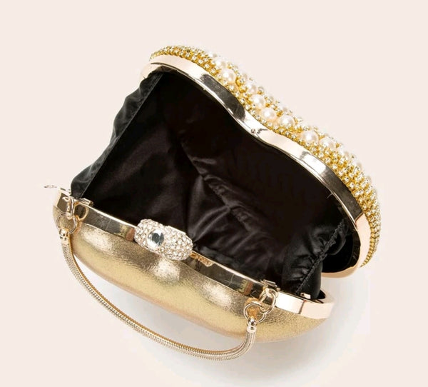 Faux pearl & rhinestone decor heart shaped bag.