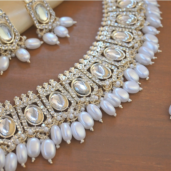 Pachi Kundan Choker Set – White